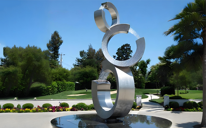 探索不銹鋼噴泉雕塑，開(kāi)啟水與藝術(shù)的奇妙之旅