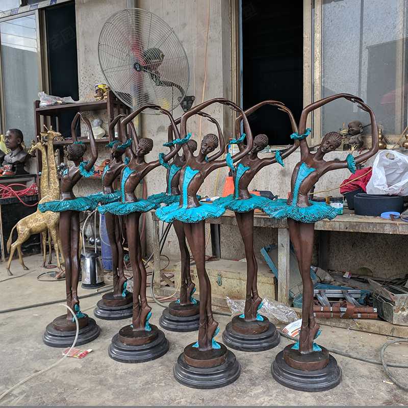 銅舞蹈人物雕塑,跳舞人物雕塑 銅舞蹈人物雕塑,跳舞人物雕塑