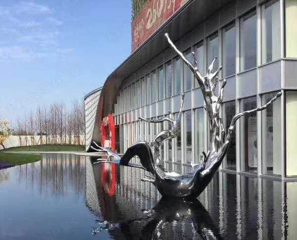 玻璃鋼雕塑的特點有什么呢?